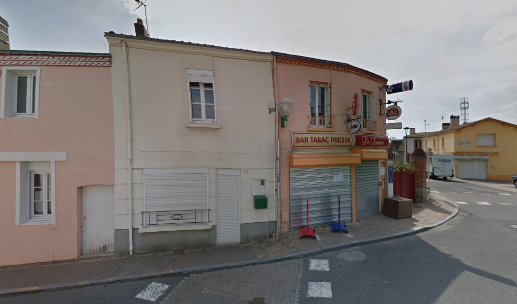 Retrouvez toutes les informations de contacts et horaires d&rsquo;ouverture pour Relais Pickup LE LOAVAN situé à St philbert de bouaine dans le département Vendée (85). Pour effectuer envoyer vos colis (colissimo, chronopost, suivi colis), une gestion bancaire (banque postal, French [&hellip;]