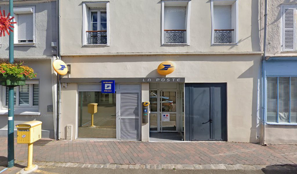 Retrouvez toutes les informations de contacts et horaires d&rsquo;ouverture pour La Poste COURVILLE SUR EURE situé à Courville sur eure dans le département Eure-et-Loir (28). Pour effectuer envoyer vos colis (colissimo, chronopost, suivi colis), une gestion bancaire (banque postal, French [&hellip;]