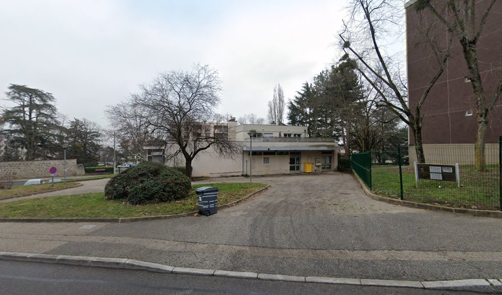 Retrouvez toutes les informations de contacts et horaires d&rsquo;ouverture pour La Poste LA MULATIERE situé à La mulatiere dans le département Rhône (69). Pour effectuer envoyer vos colis (colissimo, chronopost, suivi colis), une gestion bancaire (banque postal, French Bank), votre [&hellip;]