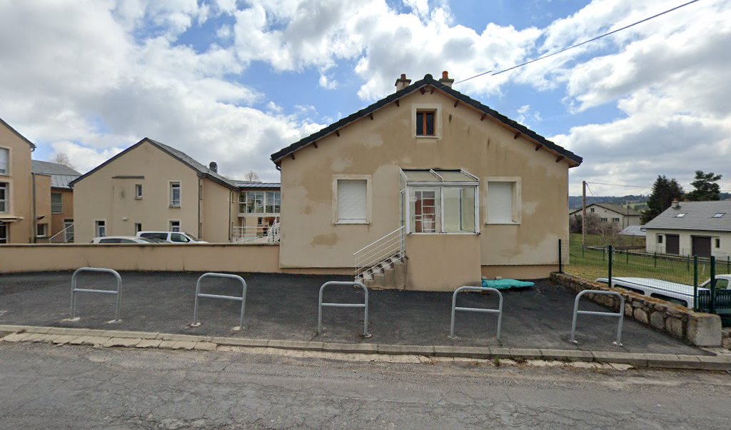 Retrouvez toutes les informations de contacts et horaires d&rsquo;ouverture pour Relais Pickup SPAR situé à St alban sur limagnole dans le département Lozère (48). Pour effectuer envoyer vos colis (colissimo, chronopost, suivi colis), une gestion bancaire (banque postal, French Bank), [&hellip;]