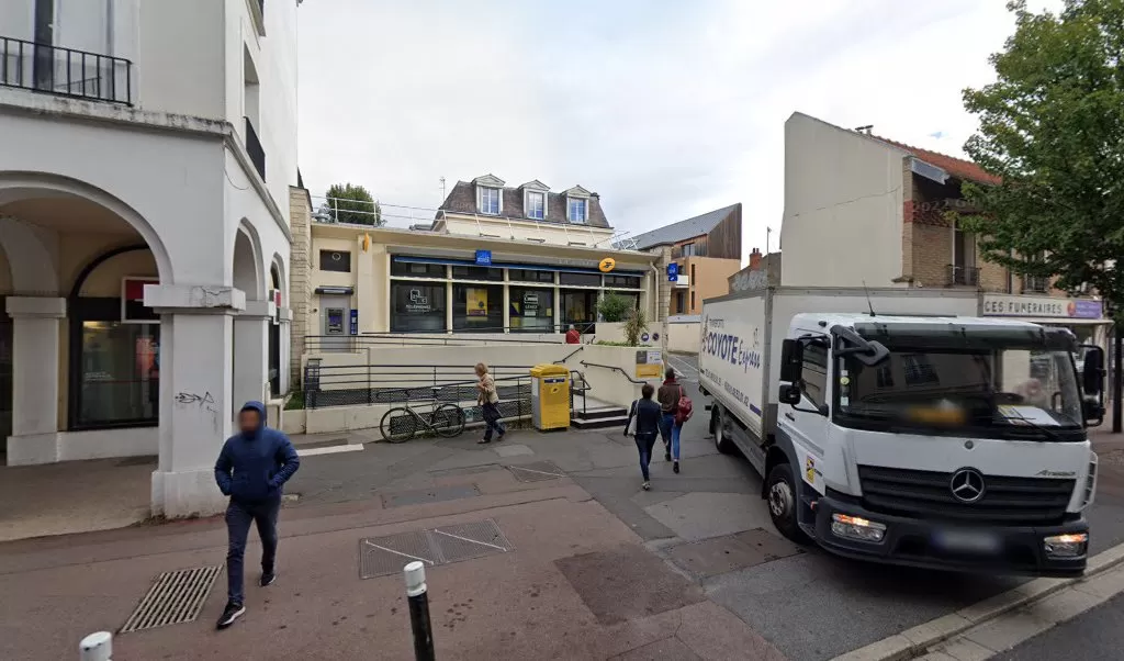 Retrouvez toutes les informations de contacts et horaires d&rsquo;ouverture pour La Poste Espace Clients Pro ANTONY PPDC situé à Antony dans le département Hauts-de-Seine (92). Pour effectuer envoyer vos colis (colissimo, chronopost, suivi colis), une gestion bancaire (banque postal, French [&hellip;]