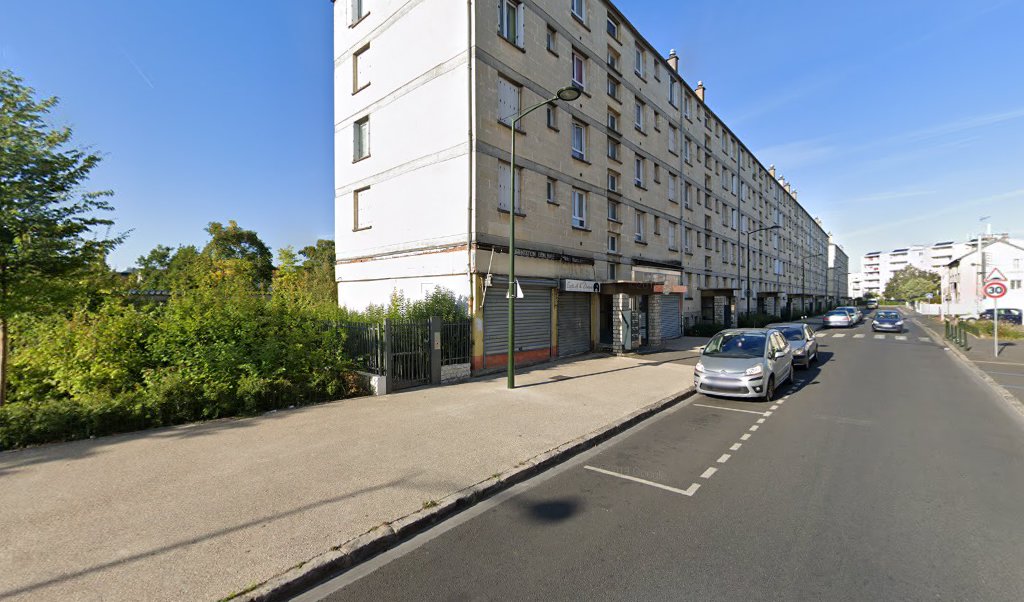 Retrouvez toutes les informations de contacts et horaires d&rsquo;ouverture pour Relais Pickup O MARCHE DE BADALA situé à Orleans dans le département Loiret (45). Pour effectuer envoyer vos colis (colissimo, chronopost, suivi colis), une gestion bancaire (banque postal, French Bank), [&hellip;]