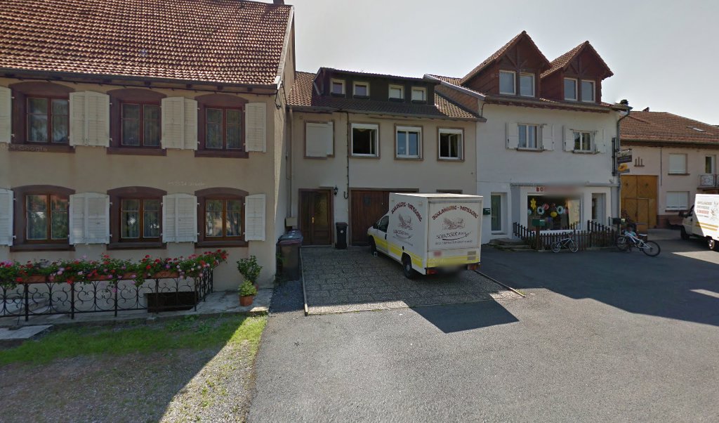 Retrouvez toutes les informations de contacts et horaires d&rsquo;ouverture pour La Poste Relais ARZVILLER situé à Arzviller dans le département Moselle (57). Pour effectuer envoyer vos colis (colissimo, chronopost, suivi colis), une gestion bancaire (banque postal, French Bank), votre courrier [&hellip;]
