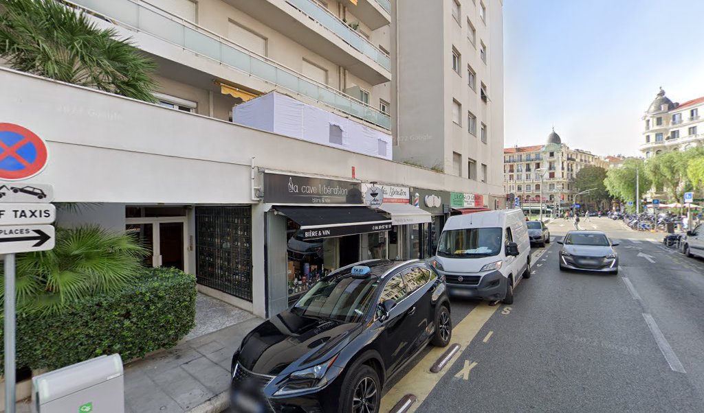 Retrouvez toutes les informations de contacts et horaires d&rsquo;ouverture pour Relais Pickup LA CAVE LIBERATION situé à Nice dans le département Alpes-Maritimes (06). Pour effectuer envoyer vos colis (colissimo, chronopost, suivi colis), une gestion bancaire (banque postal, French Bank), votre [&hellip;]
