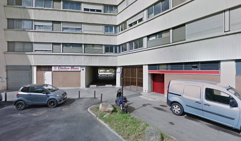 Retrouvez toutes les informations de contacts et horaires d&rsquo;ouverture pour La Poste MASSY VILLAINE situé à Massy dans le département Essonne (91). Pour effectuer envoyer vos colis (colissimo, chronopost, suivi colis), une gestion bancaire (banque postal, French Bank), votre courrier [&hellip;]