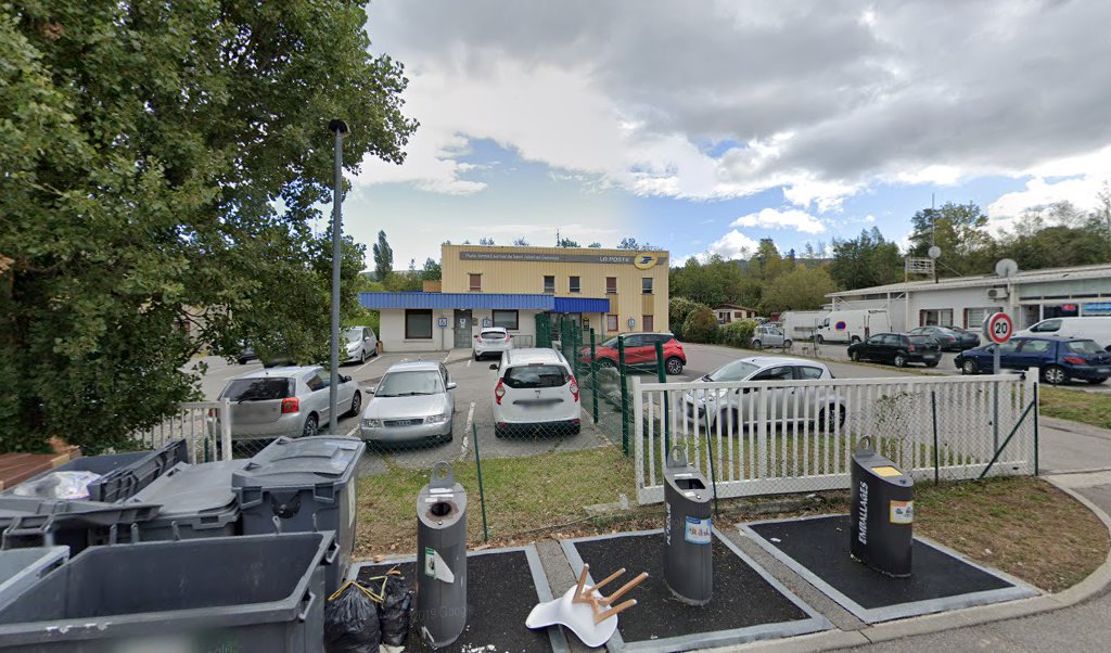 Retrouvez toutes les informations de contacts et horaires d&rsquo;ouverture pour La Poste Espace Clients Pro VIRY ST JULIEN PDC1 situé à St julien en genevois dans le département Haute-Savoie (74). Pour effectuer envoyer vos colis (colissimo, chronopost, suivi colis), une [&hellip;]