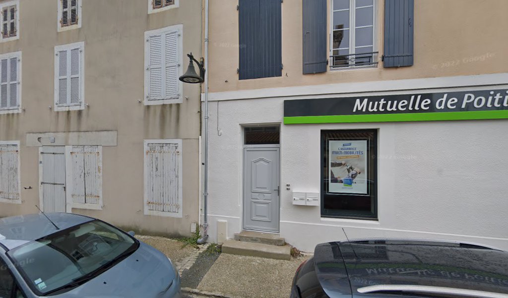 Retrouvez toutes les informations de contacts et horaires d&rsquo;ouverture pour La Poste COURCON situé à Courcon dans le département Charente-Maritime (17). Pour effectuer envoyer vos colis (colissimo, chronopost, suivi colis), une gestion bancaire (banque postal, French Bank), votre courrier (suivi [&hellip;]