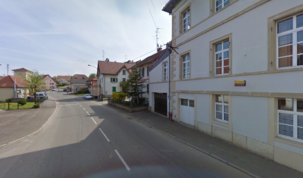 Retrouvez toutes les informations de contacts et horaires d&rsquo;ouverture pour La Poste Agence Communale PFETTERHOUSE Mairie situé à Pfetterhouse dans le département Haut-Rhin (68). Pour effectuer envoyer vos colis (colissimo, chronopost, suivi colis), une gestion bancaire (banque postal, French Bank), [&hellip;]