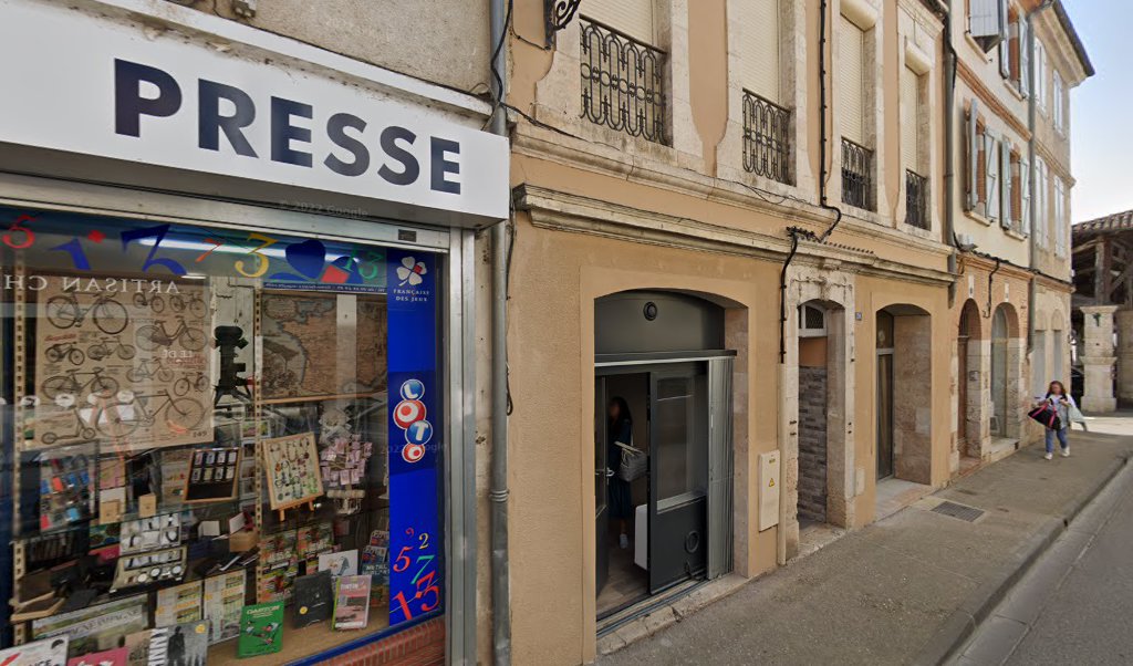 Retrouvez toutes les informations de contacts et horaires d&rsquo;ouverture pour La Poste Relais GIMONT BURALISTE situé à Gimont dans le département Gers (32). Pour effectuer envoyer vos colis (colissimo, chronopost, suivi colis), une gestion bancaire (banque postal, French Bank), votre [&hellip;]