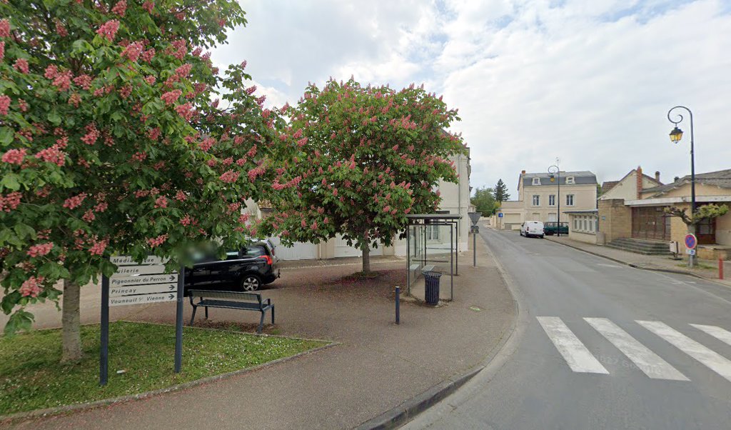 Retrouvez toutes les informations de contacts et horaires d&rsquo;ouverture pour La Poste Agence Communale AVAILLES EN CHATELLERAULT Mairie situé à Availles en chatellerault dans le département Vienne (86). Pour effectuer envoyer vos colis (colissimo, chronopost, suivi colis), une gestion bancaire [&hellip;]