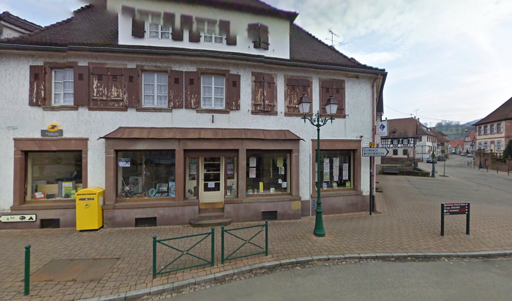Retrouvez toutes les informations de contacts et horaires d&rsquo;ouverture pour La Poste Agence Communale LEMBACH Mairie situé à Lembach dans le département Bas-Rhin (67). Pour effectuer envoyer vos colis (colissimo, chronopost, suivi colis), une gestion bancaire (banque postal, French Bank), [&hellip;]