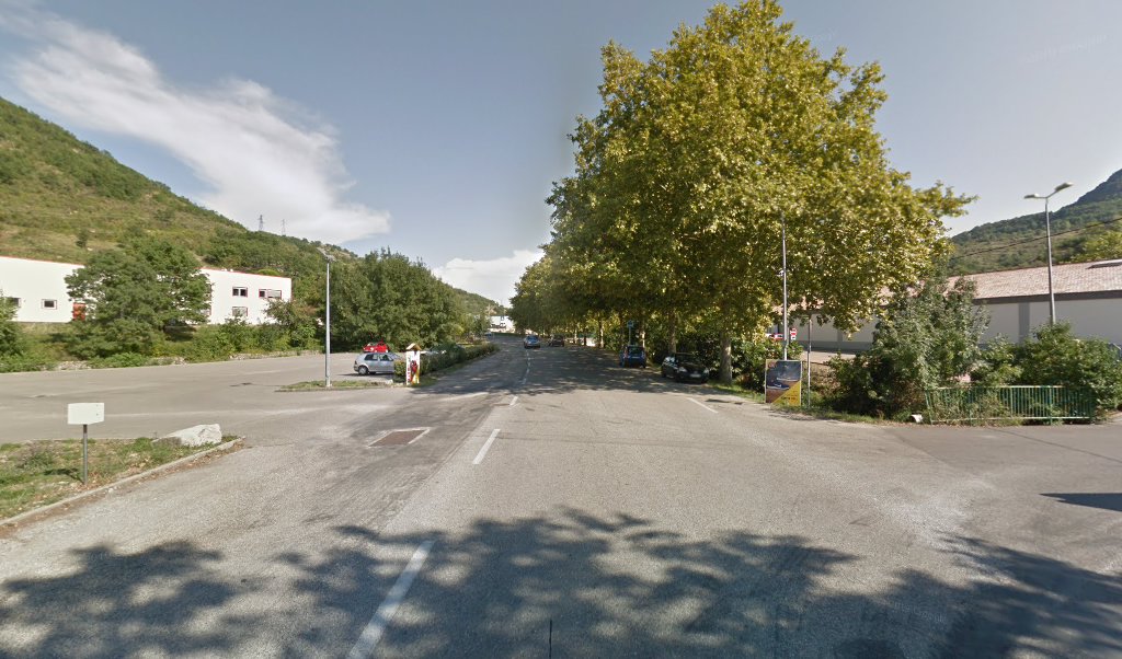Retrouvez toutes les informations de contacts et horaires d&rsquo;ouverture pour Relais Pickup MR BRICOLAGE situé à Privas dans le département Ardèche (07). Pour effectuer envoyer vos colis (colissimo, chronopost, suivi colis), une gestion bancaire (banque postal, French Bank), votre courrier [&hellip;]