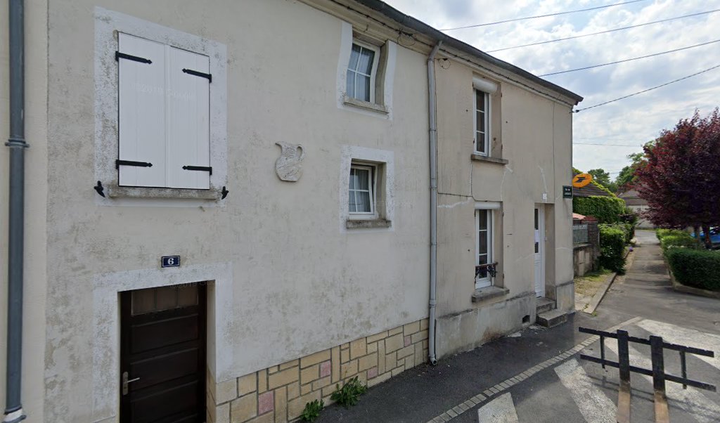 Retrouvez toutes les informations de contacts et horaires d&rsquo;ouverture pour La Poste LUZANCY situé à Luzancy dans le département Seine-et-Marne (77). Pour effectuer envoyer vos colis (colissimo, chronopost, suivi colis), une gestion bancaire (banque postal, French Bank), votre courrier (suivi [&hellip;]