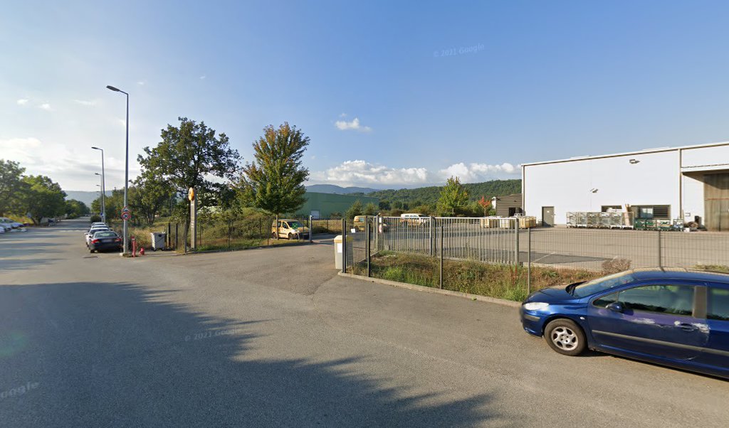 Retrouvez toutes les informations de contacts et horaires d&rsquo;ouverture pour Relais Pickup LA POSTE CARREPRO SISTERON situé à Sisteron dans le département Alpes-de-Haute-Provence (04). Pour effectuer envoyer vos colis (colissimo, chronopost, suivi colis), une gestion bancaire (banque postal, French Bank), [&hellip;]