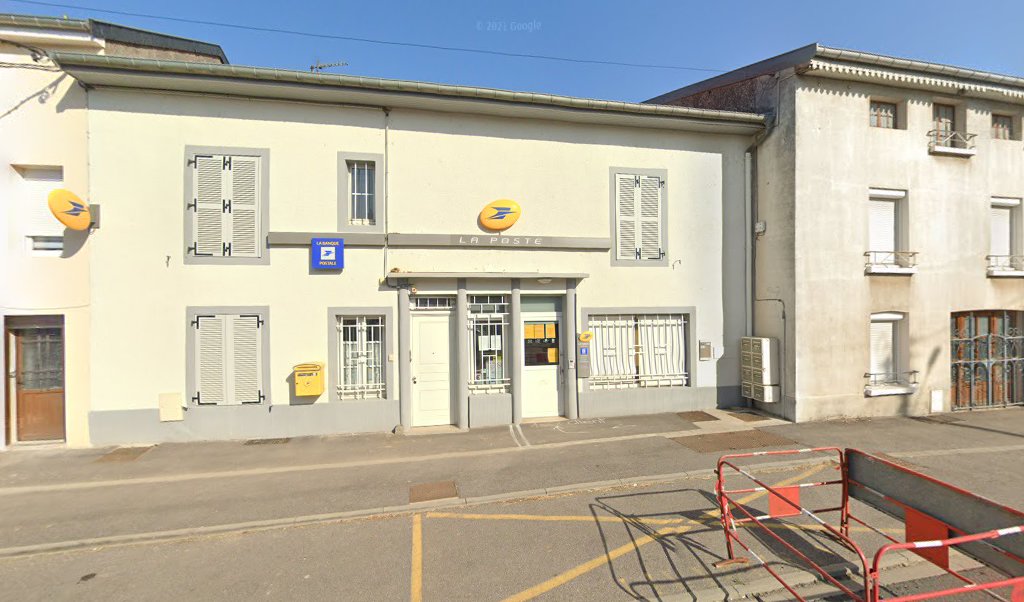 Retrouvez toutes les informations de contacts et horaires d&rsquo;ouverture pour La Poste COLOMBEY LES BELLES situé à Colombey les belles dans le département Meurthe-et-Moselle (54). Pour effectuer envoyer vos colis (colissimo, chronopost, suivi colis), une gestion bancaire (banque postal, French [&hellip;]