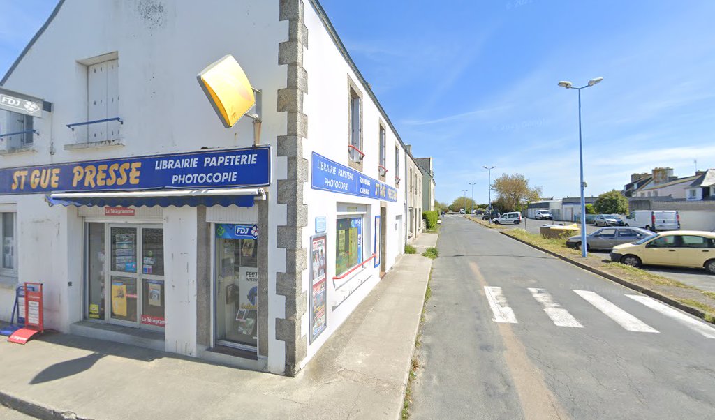 Retrouvez toutes les informations de contacts et horaires d&rsquo;ouverture pour La Poste Relais PENMARCH SAINT GUE PRESSE situé à Penmarch dans le département Finistère (29). Pour effectuer envoyer vos colis (colissimo, chronopost, suivi colis), une gestion bancaire (banque postal, French [&hellip;]