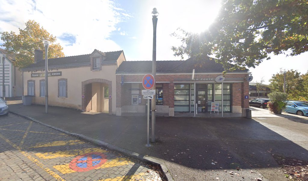 Retrouvez toutes les informations de contacts et horaires d&rsquo;ouverture pour La Poste AMILLY situé à Amilly dans le département Loiret (45). Pour effectuer envoyer vos colis (colissimo, chronopost, suivi colis), une gestion bancaire (banque postal, French Bank), votre courrier (suivi [&hellip;]