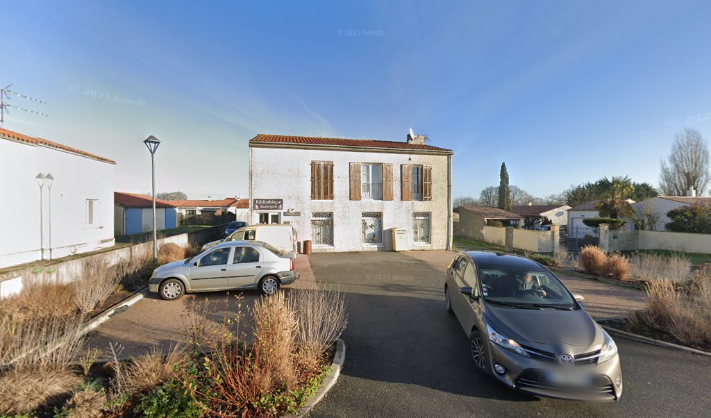 Retrouvez toutes les informations de contacts et horaires d&rsquo;ouverture pour La Poste Agence Communale ST NAZAIRE SUR CHARENTE Mairie situé à St nazaire sur charente dans le département Charente-Maritime (17). Pour effectuer envoyer vos colis (colissimo, chronopost, suivi colis), une [&hellip;]