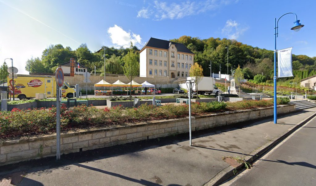 Retrouvez toutes les informations de contacts et horaires d&rsquo;ouverture pour La Poste Agence Communale OTTANGE MAIRIE situé à Ottange dans le département Moselle (57). Pour effectuer envoyer vos colis (colissimo, chronopost, suivi colis), une gestion bancaire (banque postal, French Bank), [&hellip;]