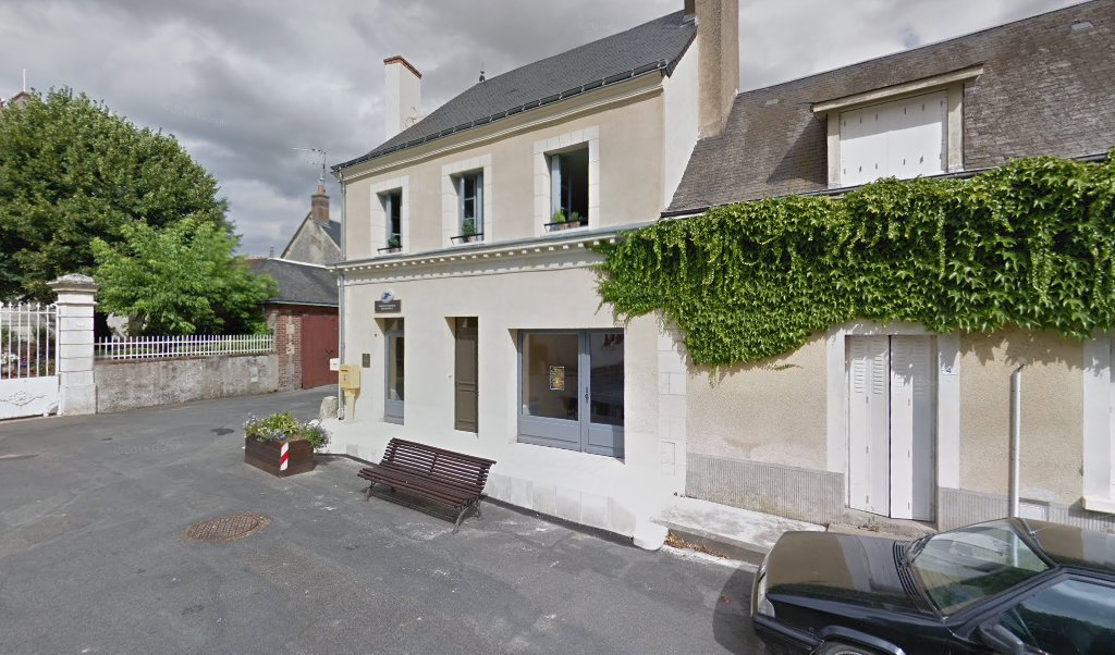 Retrouvez toutes les informations de contacts et horaires d&rsquo;ouverture pour La Poste Agence Communale CHEMILLE SUR DEME Mairie situé à Chemille sur deme dans le département Indre-et-Loire (37). Pour effectuer envoyer vos colis (colissimo, chronopost, suivi colis), une gestion bancaire [&hellip;]