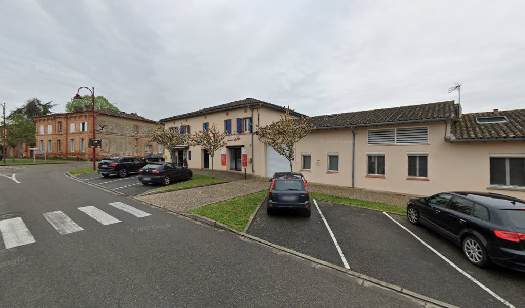 Retrouvez toutes les informations de contacts et horaires d&rsquo;ouverture pour Relais Pickup LA HALLE DE CAMPSAS situé à Campsas dans le département Tarn-et-Garonne (82). Pour effectuer envoyer vos colis (colissimo, chronopost, suivi colis), une gestion bancaire (banque postal, French Bank), [&hellip;]