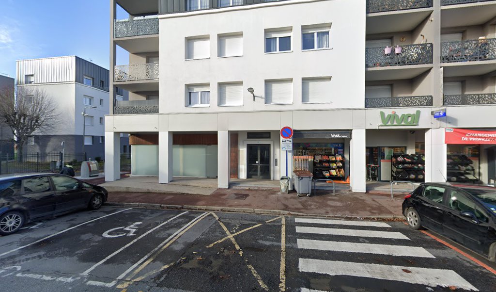 Retrouvez toutes les informations de contacts et horaires d&rsquo;ouverture pour La Poste Relais CORMEILLES-EN-PARISIS LPR VIVAL situé à Cormeilles en parisis dans le département Val-D&rsquo;Oise (95). Pour effectuer envoyer vos colis (colissimo, chronopost, suivi colis), une gestion bancaire (banque postal, [&hellip;]