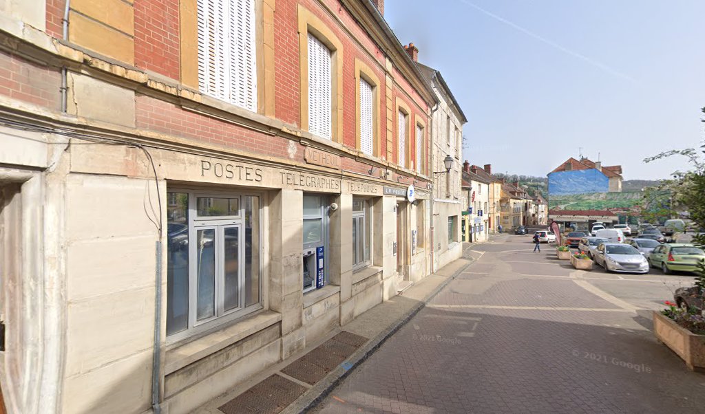 Retrouvez toutes les informations de contacts et horaires d&rsquo;ouverture pour La Poste VETHEUIL situé à Vetheuil dans le département Val-D&rsquo;Oise (95). Pour effectuer envoyer vos colis (colissimo, chronopost, suivi colis), une gestion bancaire (banque postal, French Bank), votre courrier (suivi [&hellip;]