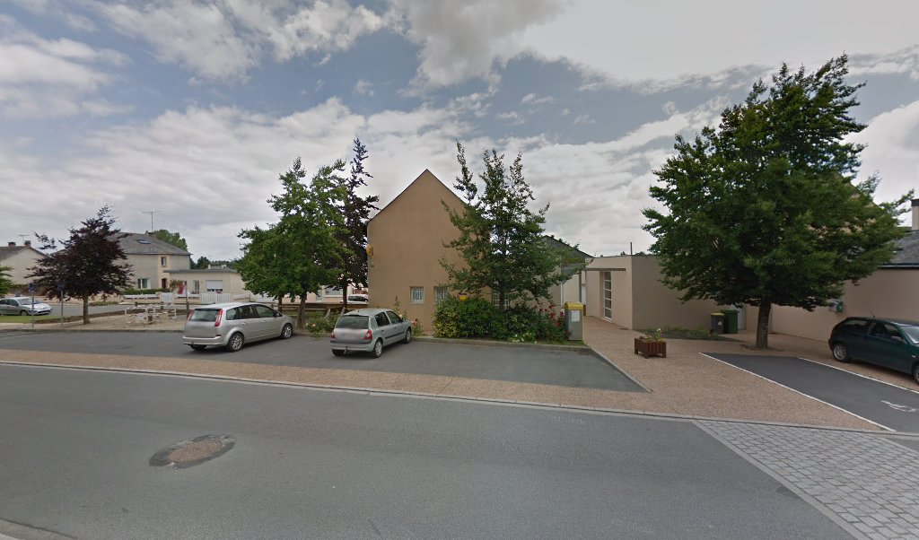 Retrouvez toutes les informations de contacts et horaires d&rsquo;ouverture pour La Poste Agence Communale ERBRAY Mairie situé à Erbray dans le département Loire-Atlantique (44). Pour effectuer envoyer vos colis (colissimo, chronopost, suivi colis), une gestion bancaire (banque postal, French Bank), [&hellip;]