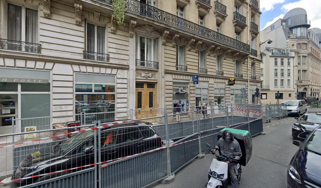 Retrouvez toutes les informations de contacts et horaires d&rsquo;ouverture pour Relais Pickup LA POSTE CARREPRO ODEON situé à Paris dans le département Paris (75). Pour effectuer envoyer vos colis (colissimo, chronopost, suivi colis), une gestion bancaire (banque postal, French Bank), [&hellip;]