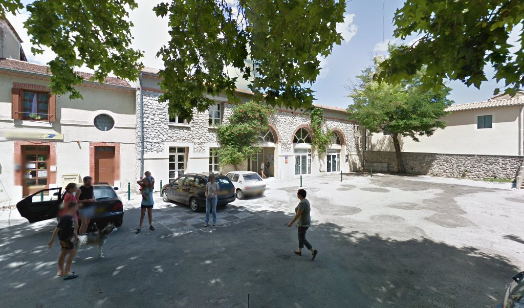 Retrouvez toutes les informations de contacts et horaires d&rsquo;ouverture pour La Poste BRISSAC situé à Brissac dans le département Hérault (34). Pour effectuer envoyer vos colis (colissimo, chronopost, suivi colis), une gestion bancaire (banque postal, French Bank), votre courrier (suivi [&hellip;]