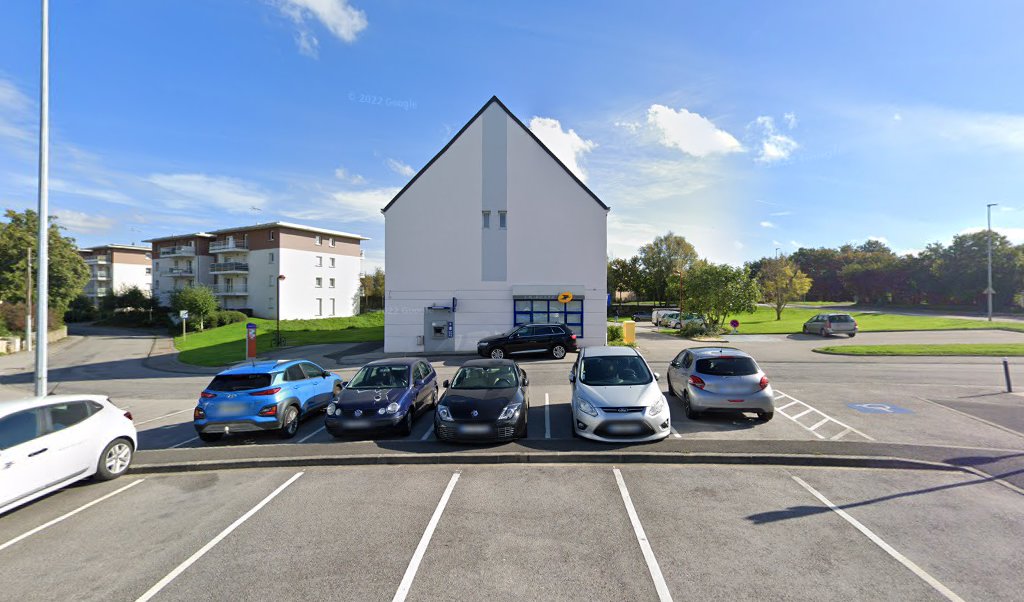 Retrouvez toutes les informations de contacts et horaires d&rsquo;ouverture pour La Poste TOURLAVILLE situé à Cherbourg en cotentin dans le département Manche (50). Pour effectuer envoyer vos colis (colissimo, chronopost, suivi colis), une gestion bancaire (banque postal, French Bank), votre [&hellip;]