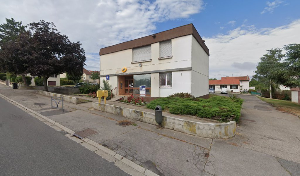 Retrouvez toutes les informations de contacts et horaires d&rsquo;ouverture pour La Poste SAINT NICOLAS DE PORT situé à St nicolas de port dans le département Meurthe-et-Moselle (54). Pour effectuer envoyer vos colis (colissimo, chronopost, suivi colis), une gestion bancaire (banque [&hellip;]