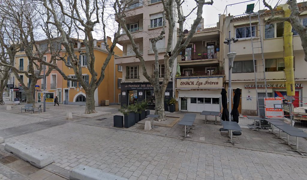 Retrouvez toutes les informations de contacts et horaires d&rsquo;ouverture pour Relais Pickup LA PROVENCE DES GOURMANDISES situé à Martigues dans le département Bouches-du-Rhône (13). Pour effectuer envoyer vos colis (colissimo, chronopost, suivi colis), une gestion bancaire (banque postal, French Bank), [&hellip;]
