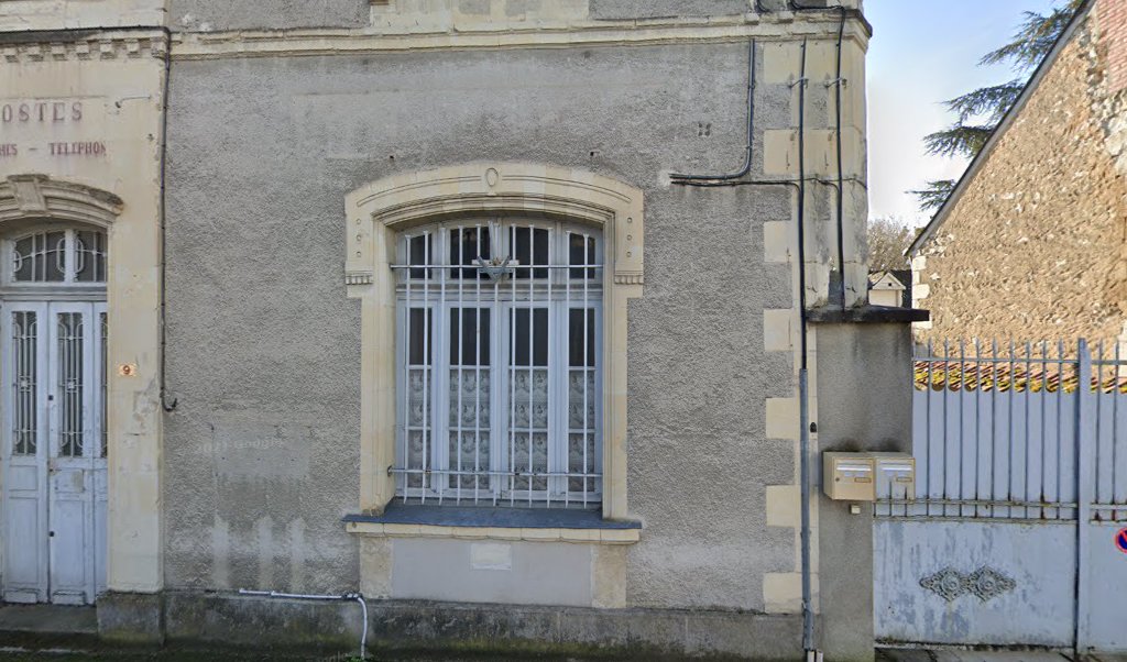 Retrouvez toutes les informations de contacts et horaires d&rsquo;ouverture pour La Poste Agence Communale GIZEUX Mairie situé à Gizeux dans le département Indre-et-Loire (37). Pour effectuer envoyer vos colis (colissimo, chronopost, suivi colis), une gestion bancaire (banque postal, French Bank), [&hellip;]