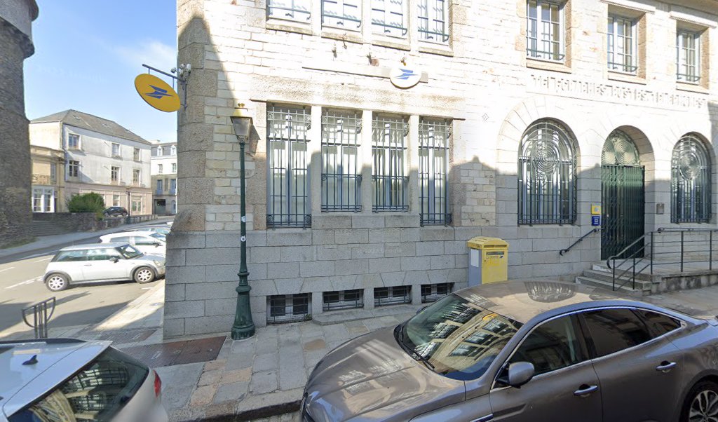 Retrouvez toutes les informations de contacts et horaires d&rsquo;ouverture pour La Poste VITRE situé à Vitre dans le département Ille-et-Vilaine (35). Pour effectuer envoyer vos colis (colissimo, chronopost, suivi colis), une gestion bancaire (banque postal, French Bank), votre courrier (suivi [&hellip;]