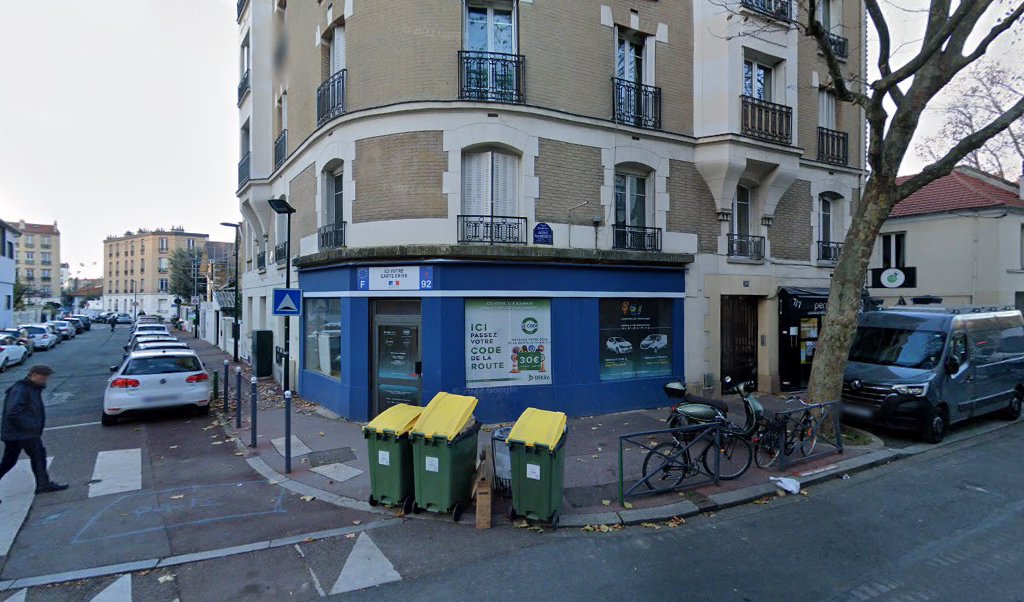 Retrouvez toutes les informations de contacts et horaires d&rsquo;ouverture pour Relais Pickup PERMIS UP situé à Malakoff dans le département Hauts-de-Seine (92). Pour effectuer envoyer vos colis (colissimo, chronopost, suivi colis), une gestion bancaire (banque postal, French Bank), votre courrier [&hellip;]