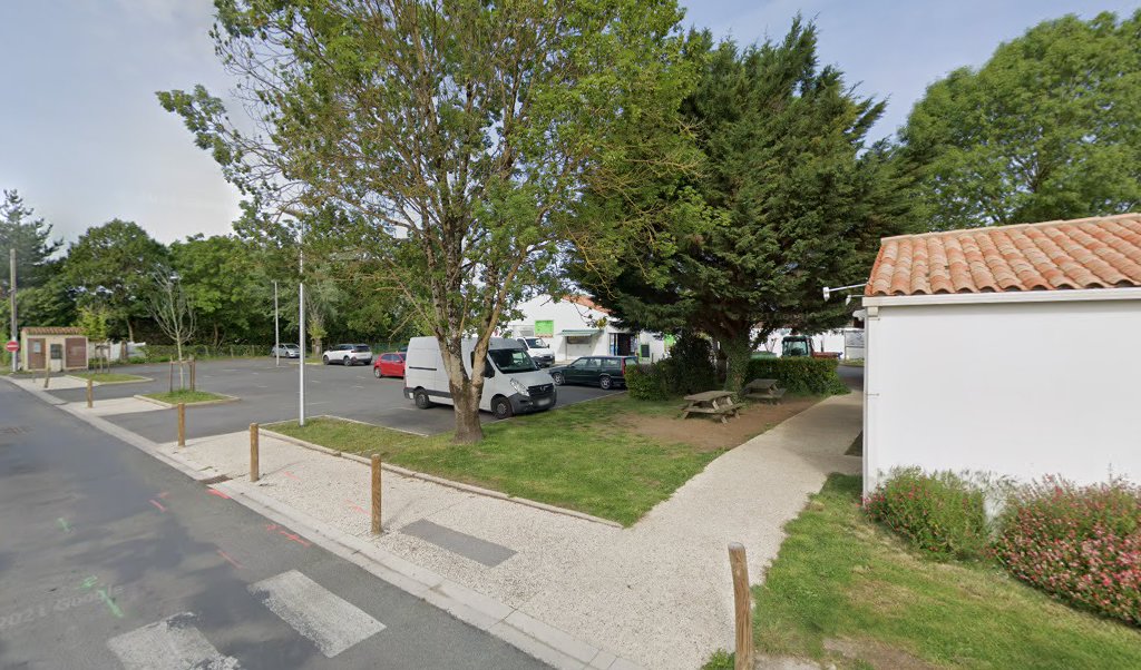 Retrouvez toutes les informations de contacts et horaires d&rsquo;ouverture pour Relais Pickup SUPERETTE MORNAC MAKELO situé à Mornac sur seudre dans le département Charente-Maritime (17). Pour effectuer envoyer vos colis (colissimo, chronopost, suivi colis), une gestion bancaire (banque postal, French [&hellip;]