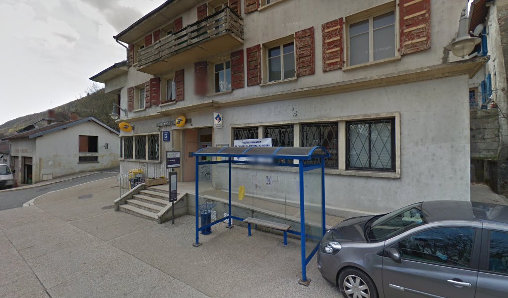 Retrouvez toutes les informations de contacts et horaires d&rsquo;ouverture pour La Poste COLLONGES situé à Collonges dans le département Ain (01). Pour effectuer envoyer vos colis (colissimo, chronopost, suivi colis), une gestion bancaire (banque postal, French Bank), votre courrier (suivi [&hellip;]