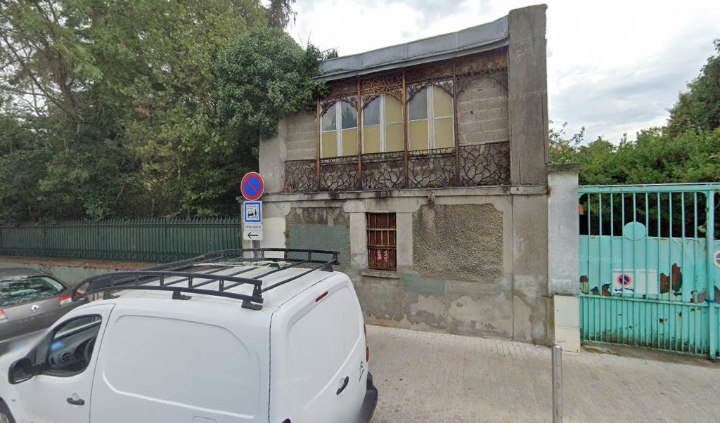 Retrouvez toutes les informations de contacts et horaires d&rsquo;ouverture pour Relais Pickup CONSIGNE PICKUP RER BOURG-LA-REINE – RETRAIT 3J situé à Bourg la reine dans le département Hauts-de-Seine (92). Pour effectuer envoyer vos colis (colissimo, chronopost, suivi colis), une gestion [&hellip;]