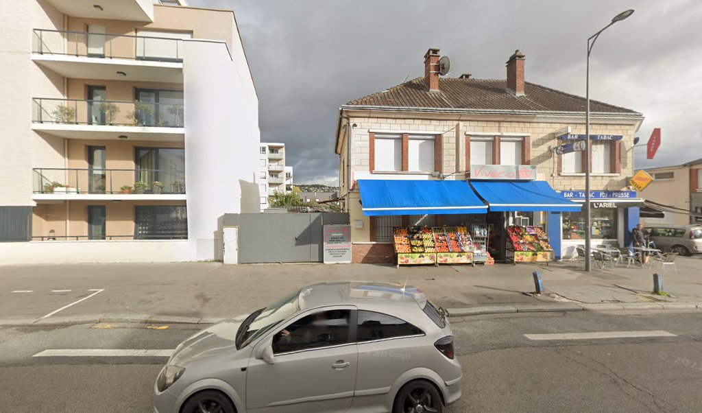 Retrouvez toutes les informations de contacts et horaires d&rsquo;ouverture pour Relais Pickup EPICERIE CORNEILLE situé à Sotteville les rouen dans le département Seine-Maritime (76). Pour effectuer envoyer vos colis (colissimo, chronopost, suivi colis), une gestion bancaire (banque postal, French Bank), [&hellip;]