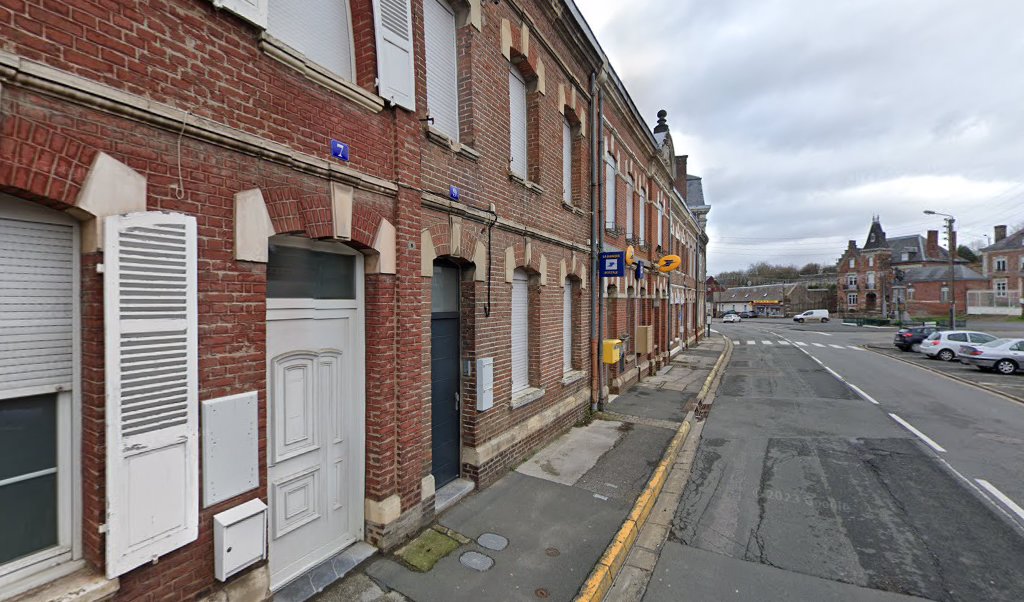 Retrouvez toutes les informations de contacts et horaires d&rsquo;ouverture pour La Poste BEAUVAL situé à Beauval dans le département Somme (80). Pour effectuer envoyer vos colis (colissimo, chronopost, suivi colis), une gestion bancaire (banque postal, French Bank), votre courrier (suivi [&hellip;]