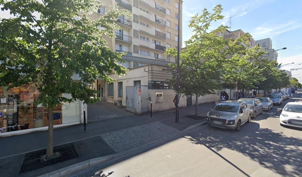Retrouvez toutes les informations de contacts et horaires d&rsquo;ouverture pour La Poste Espace Clients Pro CHAMPIGNY SUR MARNE PDC1 situé à Champigny sur marne dans le département Val-de-Marne (94). Pour effectuer envoyer vos colis (colissimo, chronopost, suivi colis), une gestion [&hellip;]