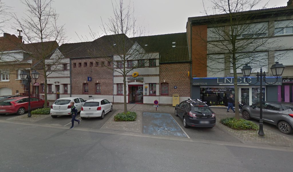 Retrouvez toutes les informations de contacts et horaires d&rsquo;ouverture pour La Poste MERVILLE situé à Merville dans le département Nord (59). Pour effectuer envoyer vos colis (colissimo, chronopost, suivi colis), une gestion bancaire (banque postal, French Bank), votre courrier (suivi [&hellip;]