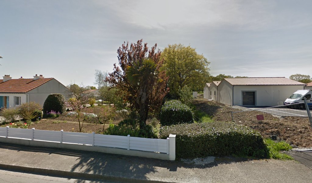 Retrouvez toutes les informations de contacts et horaires d&rsquo;ouverture pour Relais Pickup CAFE DES SPORTS situé à St viaud dans le département Loire-Atlantique (44). Pour effectuer envoyer vos colis (colissimo, chronopost, suivi colis), une gestion bancaire (banque postal, French Bank), [&hellip;]