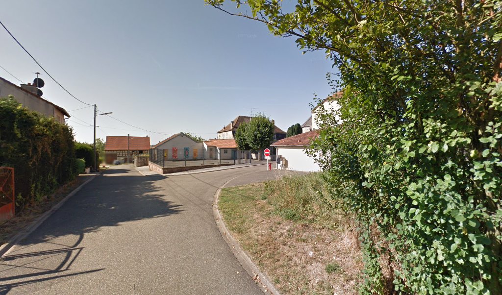 Retrouvez toutes les informations de contacts et horaires d&rsquo;ouverture pour La Poste Agence Communale HELLIMER Mairie situé à Hellimer dans le département Moselle (57). Pour effectuer envoyer vos colis (colissimo, chronopost, suivi colis), une gestion bancaire (banque postal, French Bank), [&hellip;]