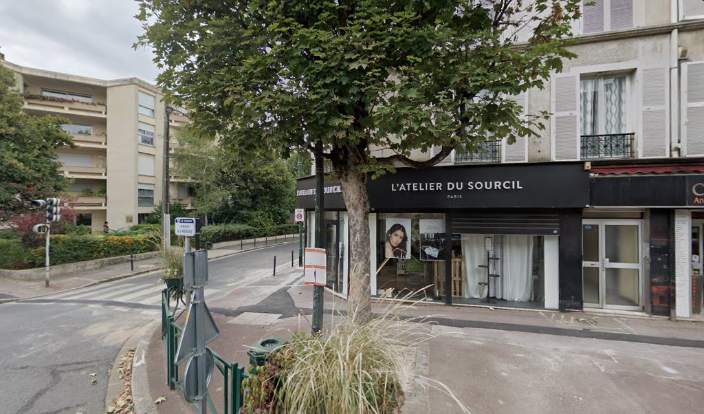 Retrouvez toutes les informations de contacts et horaires d&rsquo;ouverture pour Relais Pickup CHIC ANTIQUE situé à Le raincy dans le département Seine-Saint-Denis (93). Pour effectuer envoyer vos colis (colissimo, chronopost, suivi colis), une gestion bancaire (banque postal, French Bank), votre [&hellip;]