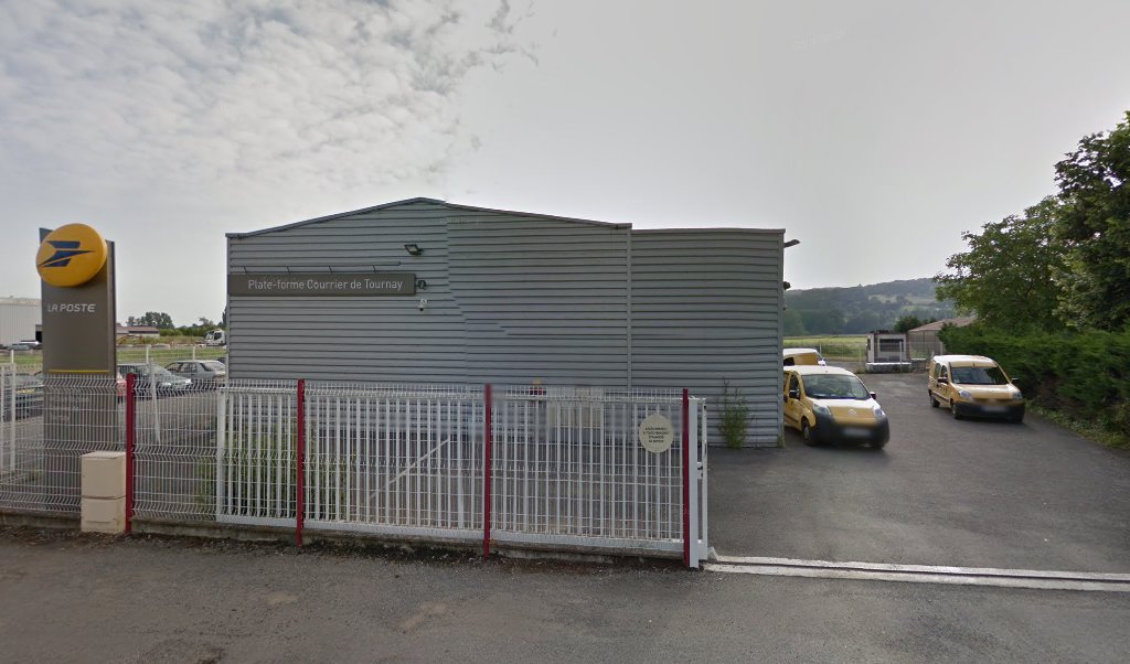 Retrouvez toutes les informations de contacts et horaires d&rsquo;ouverture pour La Poste Espace Clients Pro TOURNAY PDC1 situé à Tournay dans le département Hautes-Pyrénées (65). Pour effectuer envoyer vos colis (colissimo, chronopost, suivi colis), une gestion bancaire (banque postal, French [&hellip;]