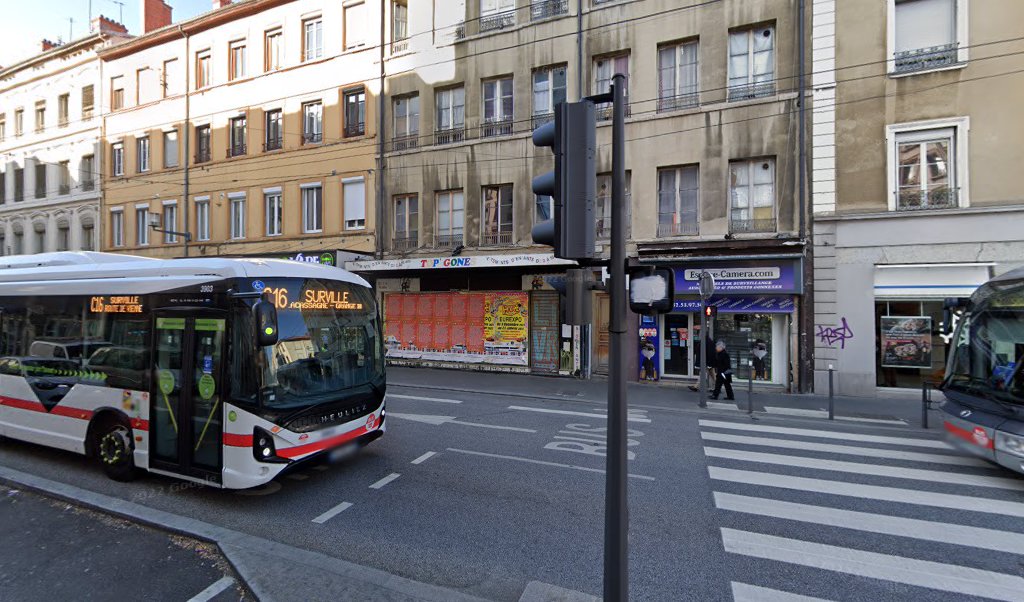 Retrouvez toutes les informations de contacts et horaires d&rsquo;ouverture pour Relais Pickup ESPACE-CAMERA COM situé à Lyon dans le département Rhône (69). Pour effectuer envoyer vos colis (colissimo, chronopost, suivi colis), une gestion bancaire (banque postal, French Bank), votre courrier [&hellip;]