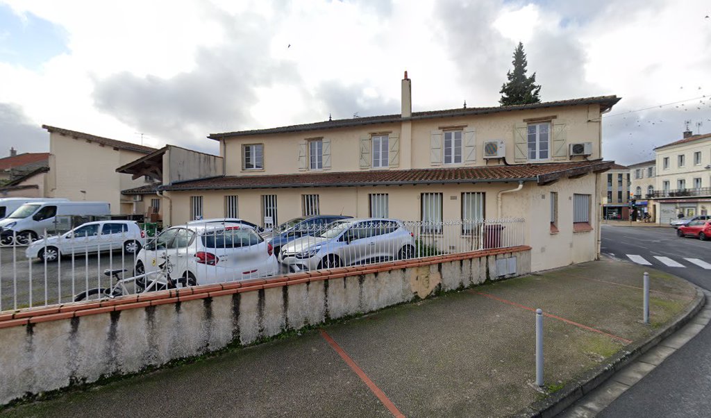 Retrouvez toutes les informations de contacts et horaires d&rsquo;ouverture pour La Poste Espace Clients Pro L ISLE JOURDAIN PDC1 situé à L isle jourdain dans le département Gers (32). Pour effectuer envoyer vos colis (colissimo, chronopost, suivi colis), une gestion [&hellip;]