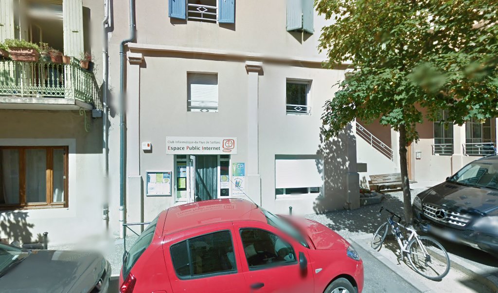 Retrouvez toutes les informations de contacts et horaires d&rsquo;ouverture pour La Poste Relais SAILLANS LE FORUM situé à Saillans dans le département Drôme (26). Pour effectuer envoyer vos colis (colissimo, chronopost, suivi colis), une gestion bancaire (banque postal, French Bank), [&hellip;]